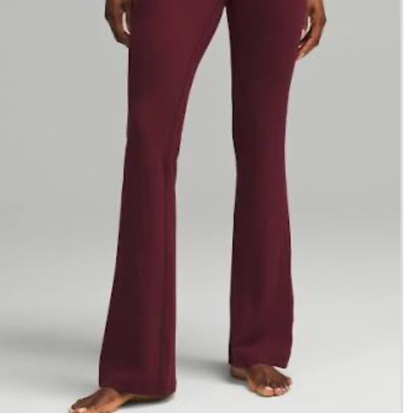 Lululemon Groove Flare Pant Size 12 - Picture 1 of 3